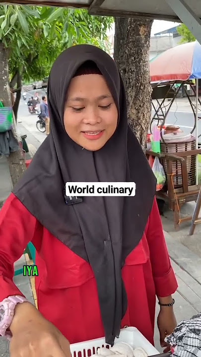 Nemu cireng isi ayam suwir harga 1000an rame banget sehari bisa ludes 3000 pcs