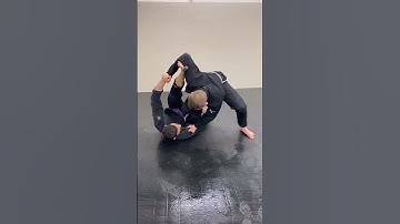 This is a Nice reverse dela riva sweep, Try it out🔥 🥋 📸 #bjj #bjjlifestyle #bjjlife #bjjgirls #bjj4l