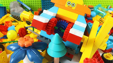 DIY Building Blocks Science ASMR Making a Robot