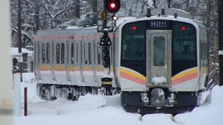 列車番号936M　普通列車(E129系)　羽越本線（村上駅）＞60P「到着してすぐに、折り返し運転。大雪の影響で、今日もこの後運休でした。」