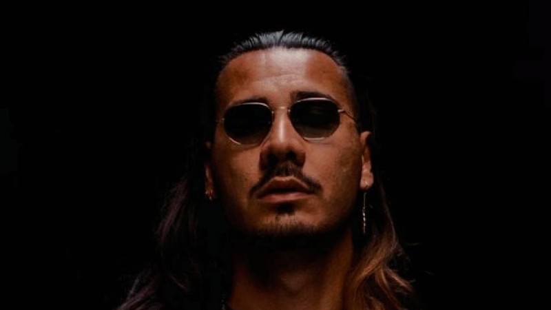 Apache 207  –  Ich Zerbrach, Als Ich Dich Liebte💔