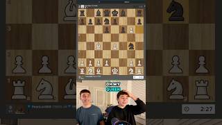 Chess Master Kindly Offers Queen to Beginner (Wholesome) #chess #livestream #highlights #funny