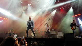 You Me At Six - Fresh Start Fever (Live @Pukkelpop, Belgium) FRONT ROW