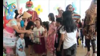 Download lagu Boneka Jajanan Pasar  'Gelang Sipatu Gelang'