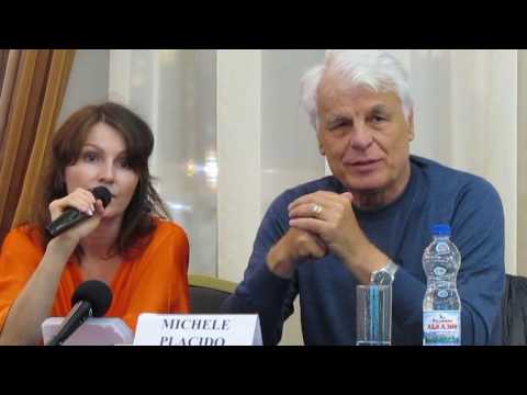 Vídeo: Michele Placido: Biografia, Carreira E Vida Pessoal