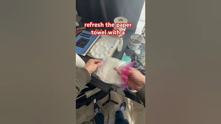 Save your acrylic paint. Simple trick to extend your acrylic paints dry time