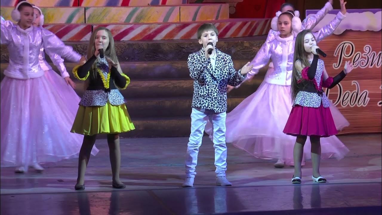 Концерт 2016 г. Адажио 2022 год город первоуральск концерт юбилей. Театр танца империя планет шоу. Концерт 2016 г. Концерт slipknot зрители.