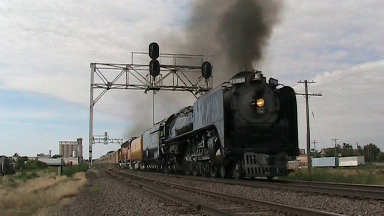 UP 844 and Worlds largest diesel pour it on leaving Greely, CO. YouTube