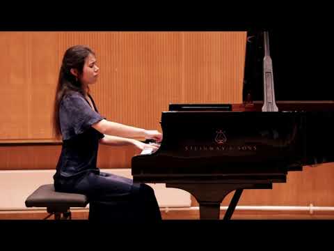 Adriana von Franqué: Ludwig van Beethoven - Piano Sonata No. 31 in A flat major Op. 110 (1st mov.)