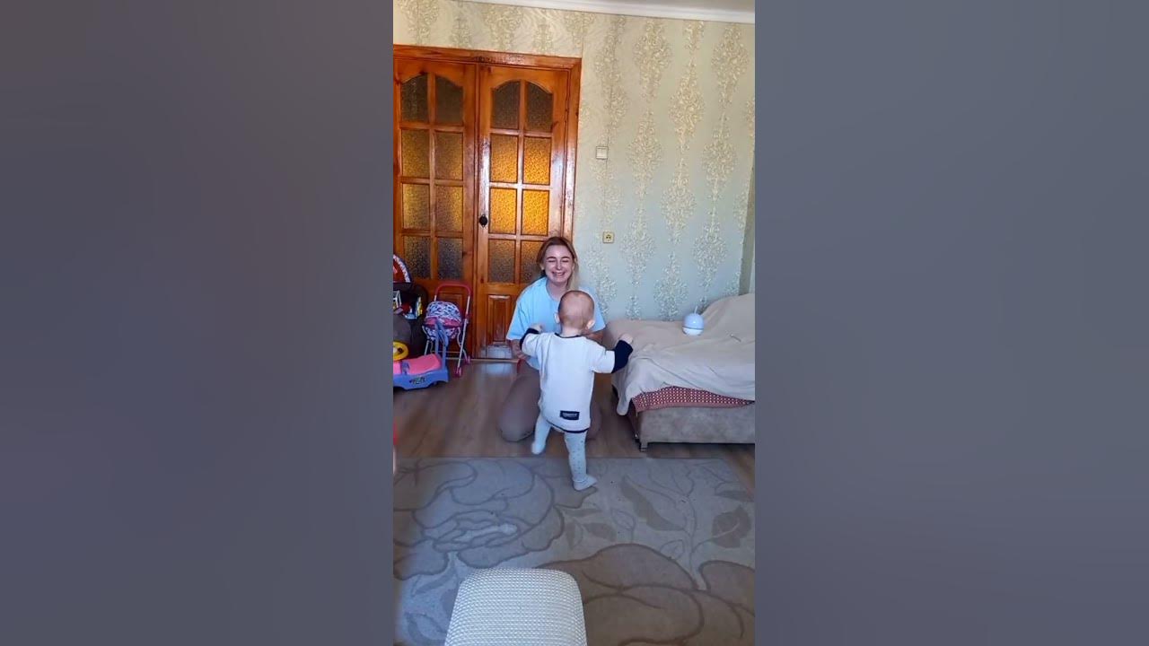 Сын теперь ходит👣 Путы обрезала,на следующий день пошёл. Кто верит в ...