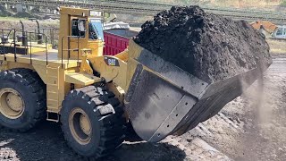 Caterpillar 992C Wheel Loader With Huge Bucket Loading Lorries With Coal  S.G.M Melidis