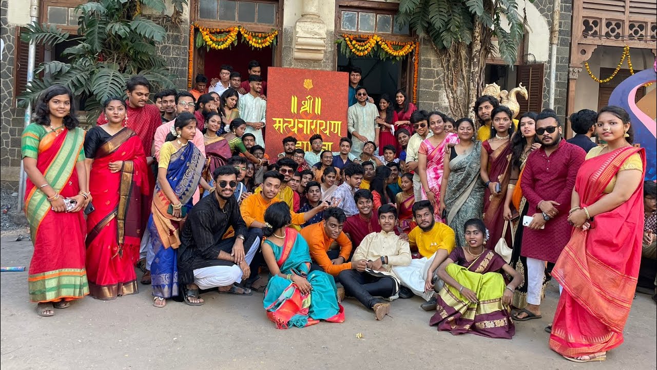 Bhajan arranged by 1st Year Students at Satyanarayan Mahapuja Sir JJ Institute Of Applied Art