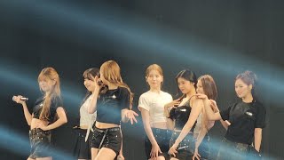 NiziU (ニジュー) (니쥬) - LOVE & LIKE [NIZIUNIVERSE in HONG
