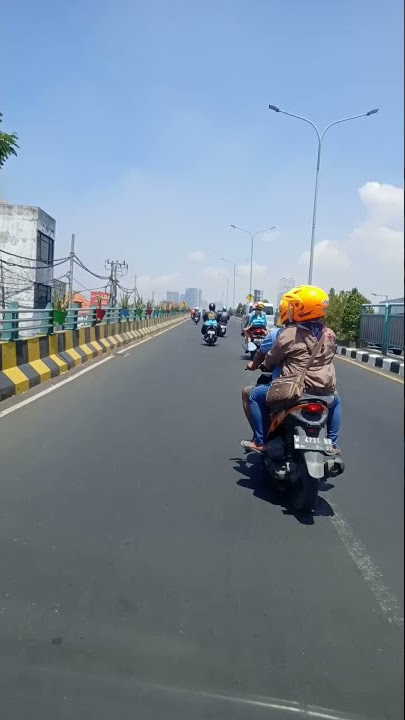 Story WA Kota Surabaya siang hari#shorts