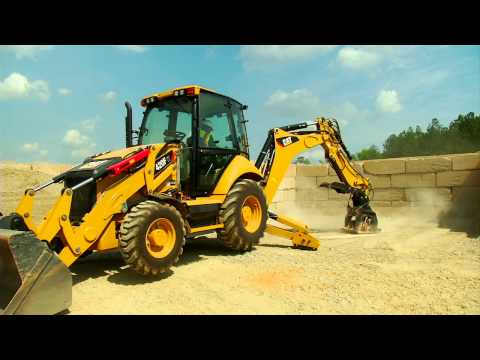 Cat® Vibratory Plate Compactor Work Tool Attachment at Work