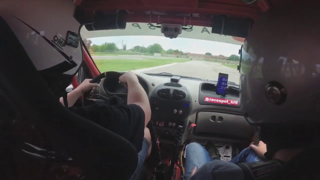 Дрифт на переднем приводе без ручника - YouTube