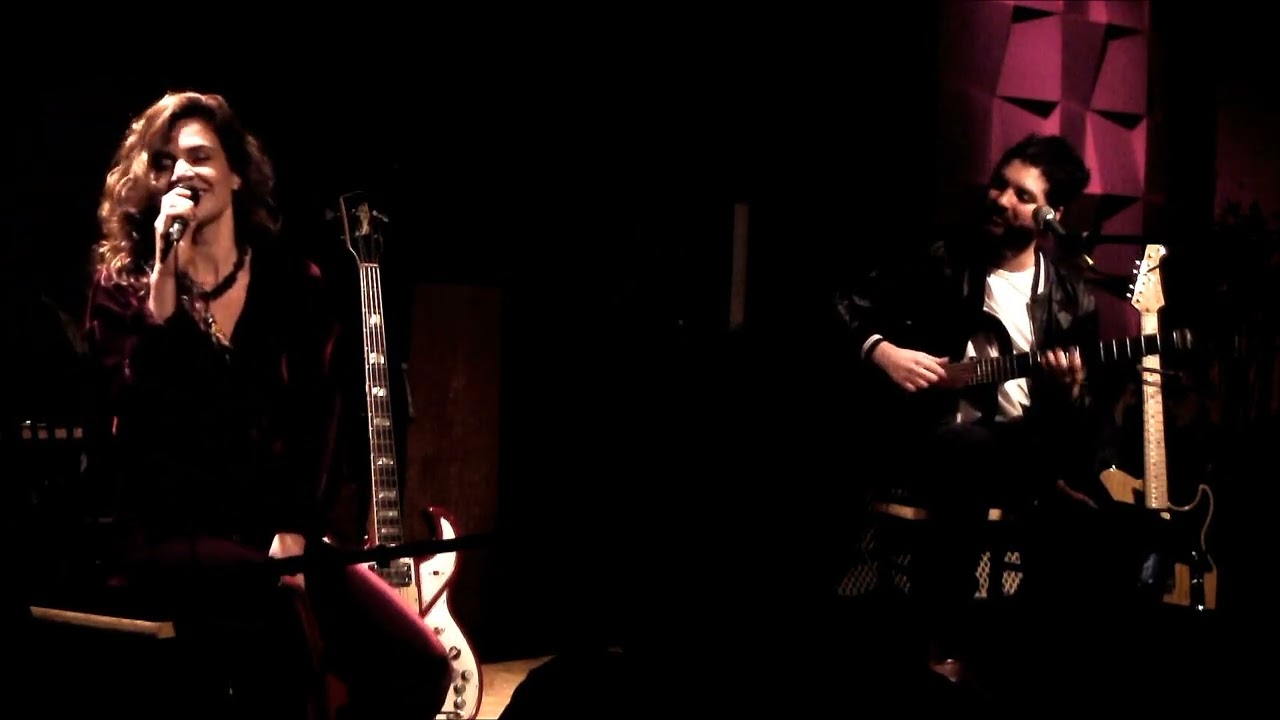 A vida é cheia dessas coisas - Dani Black + Mariana Aydar - Frequência Rara no Bona em São Paulo