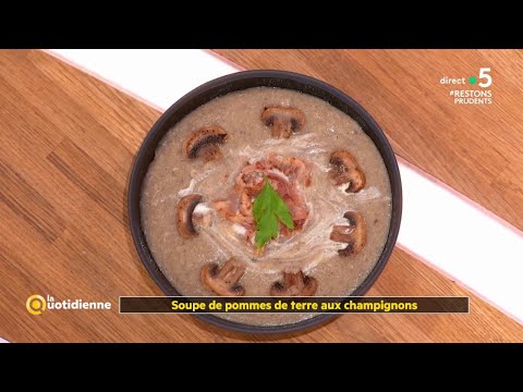 Vidéo: Soupe De Champignon Aux Pommes De Terre