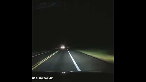 Acidente na BR, colisão  entre carro e caminhão