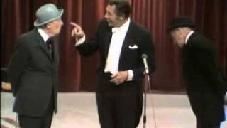 Fred Kaps performing on Dutch TV with 2 comedians Snip and Snap
