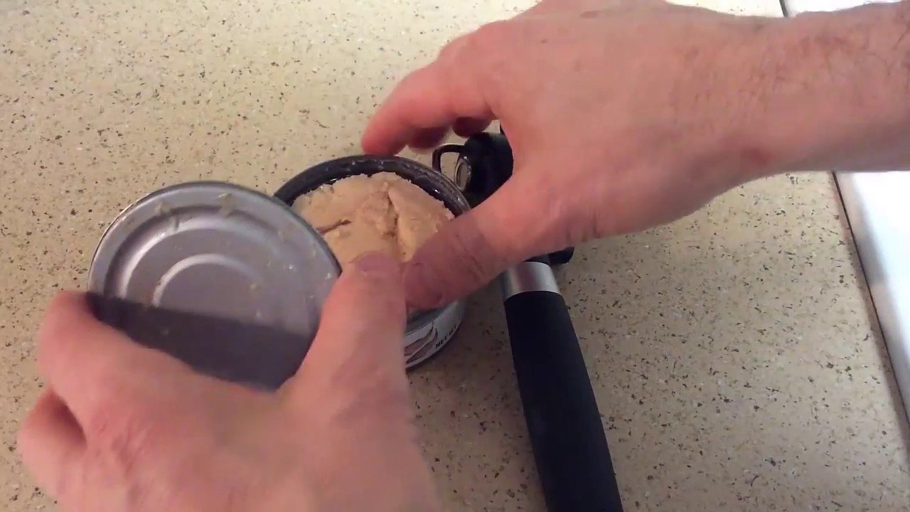 Kitchen Gadgets 101: How to use a manual can opener. @KitchenAid