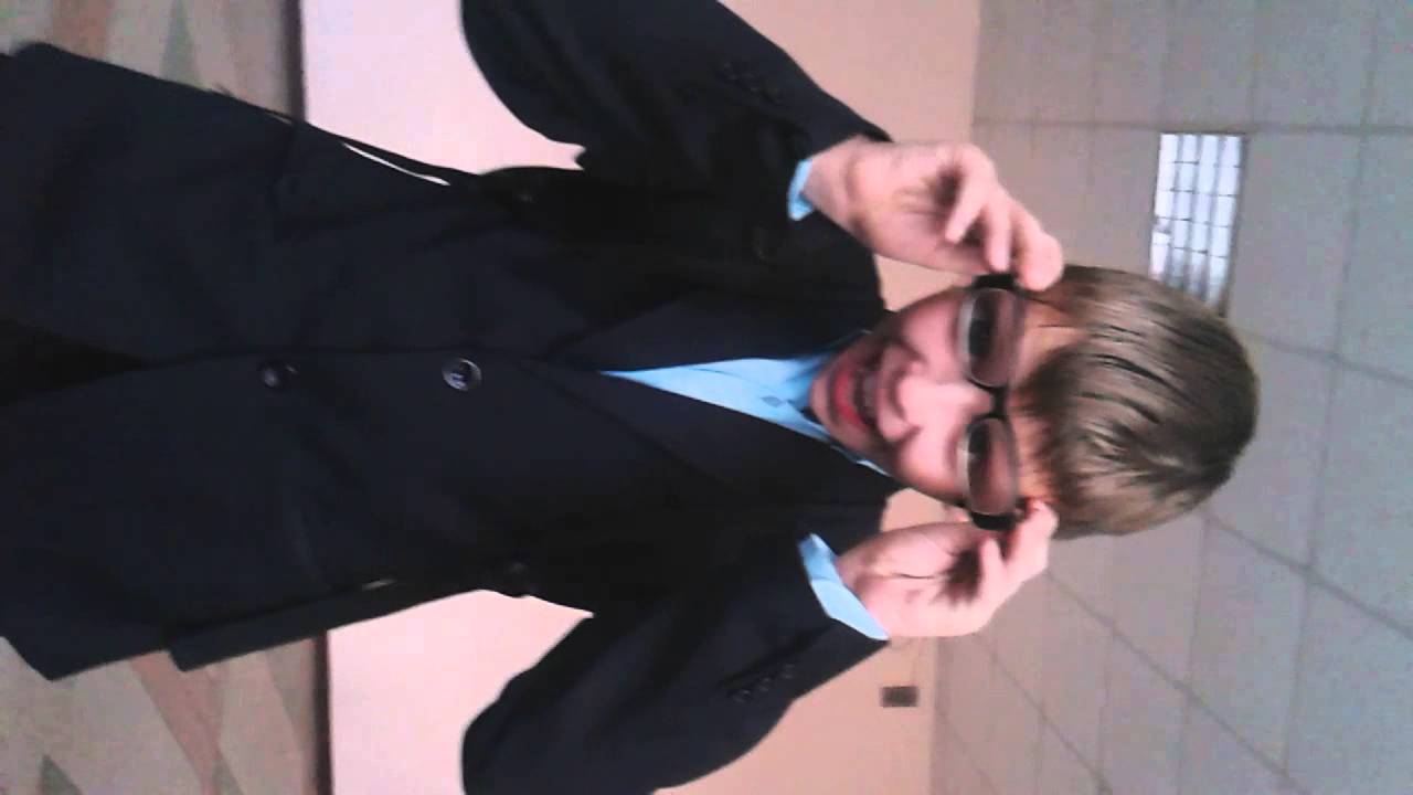 Вот это глазище - YouTube