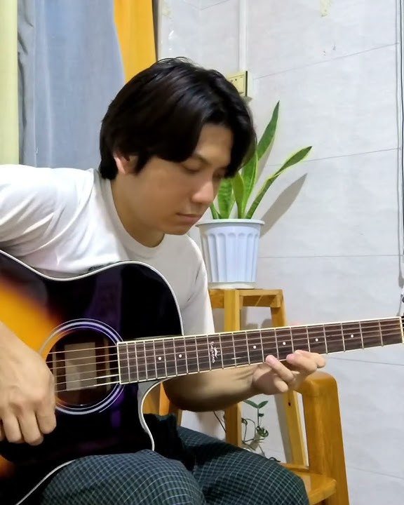 Pamungkas - To the bone solo on acoustic guitar