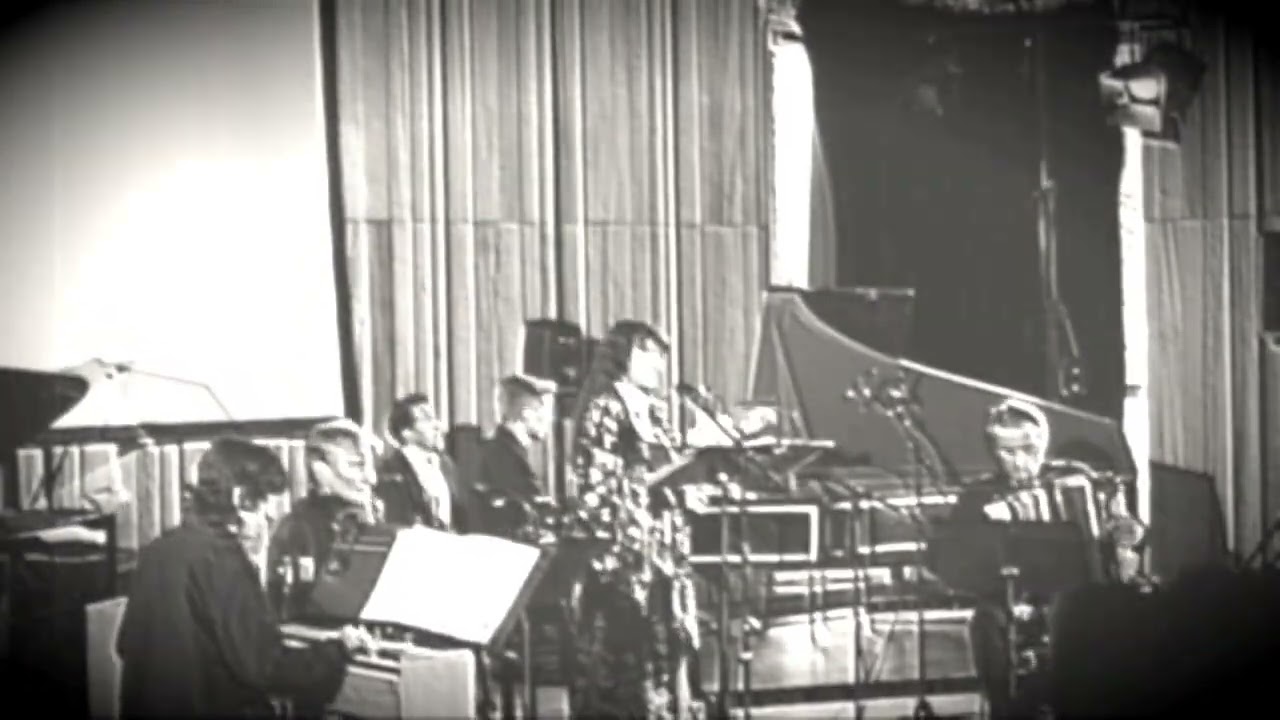 Aurés Moussong  |  Remove all masks!  |  Ensemble Accroche Note