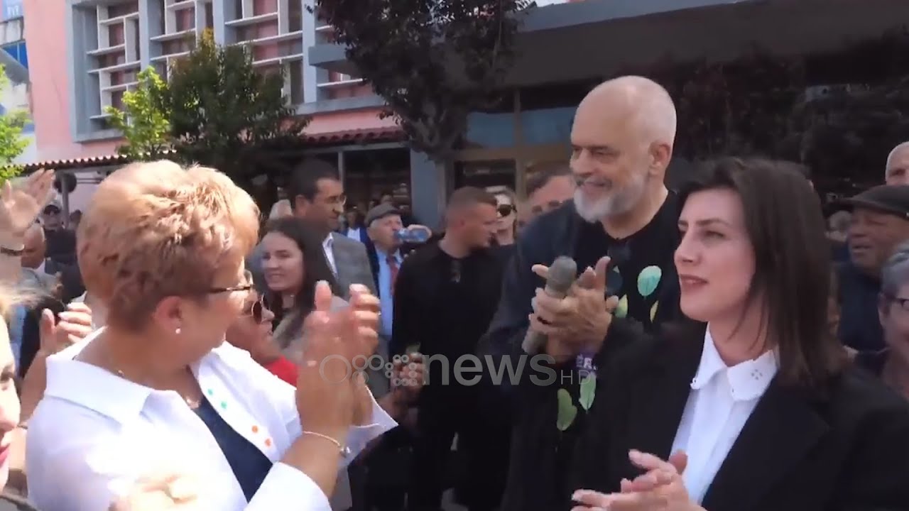 Rama kërcen me gratë në Patos