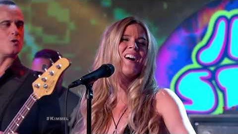 Joss Stone Temple Pilots Performs 