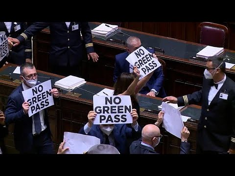 Anti-virus pass demo invades Italian Parliament