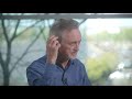 Voice assistant access with a tap | Phonak Paradise