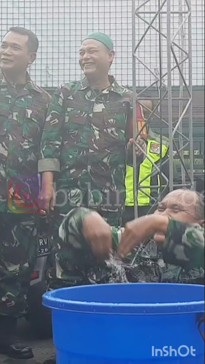Pantun Lucu Babinsa Sebelum Guyur Temenya Yang Naik Pangkat #shorts