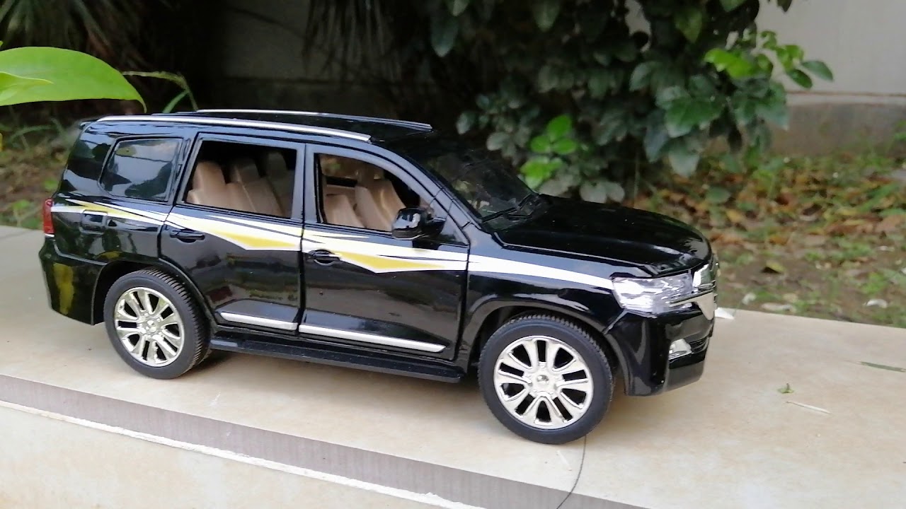Toyota land cruiser die cast toy car YouTube