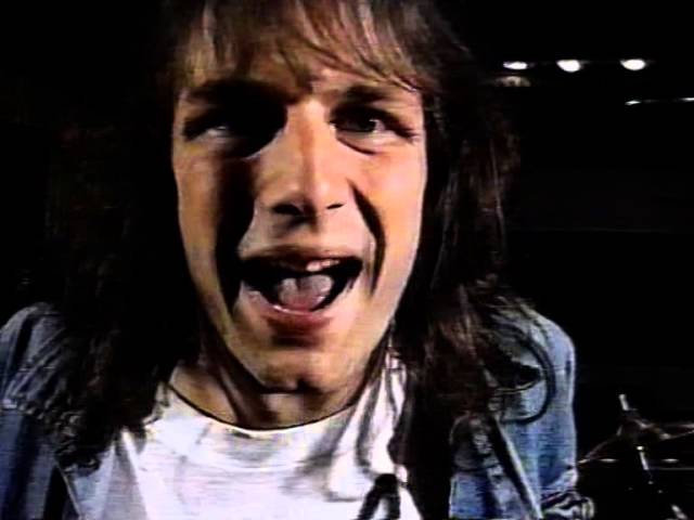 Watch SPEED LIMIT "Beat It" (1993) (M. Jackson - Cover) on YouTube Watch SPEED LIMIT "Beat It" (1993) (M. Jackson - Cover) on YouTube