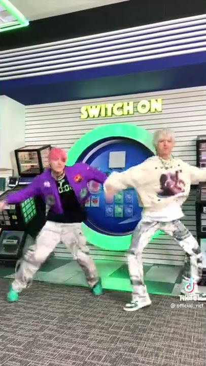 220330 tiktok NCT official #jisung #jeno #nctdream #switchonthatglitchmode #glitchmode