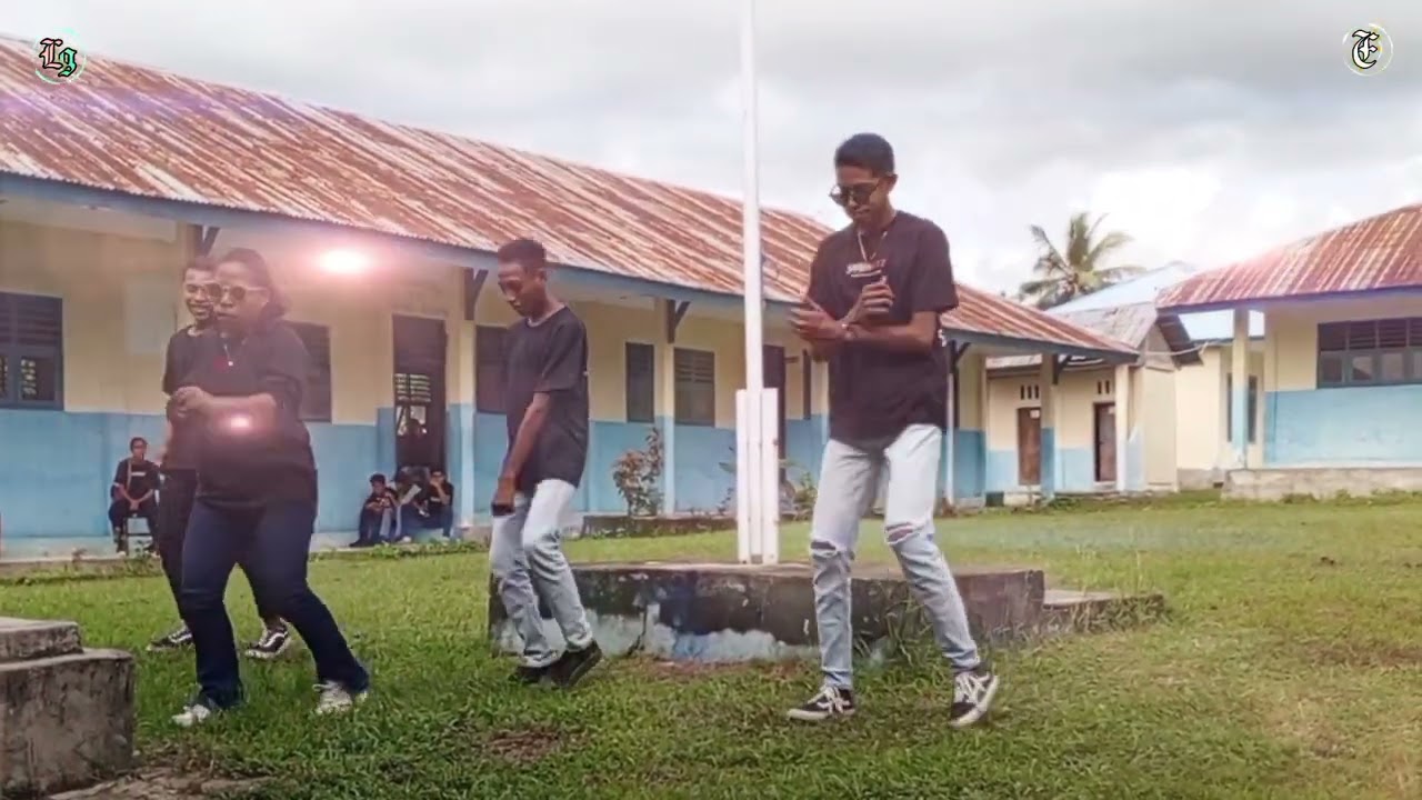 SENAM IKANNAIK DI PANTAI SISWA SMA N15 KT 2024