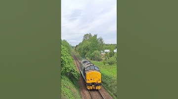 Class 37 no. 37425 #directrailservices #class37 #railway #trainvideo #britishrail
