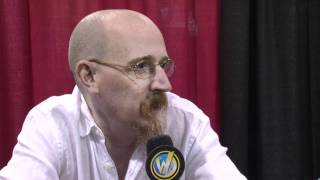 Chicago Comic Con 2011 - Artist Alley - Brian Azzarello
