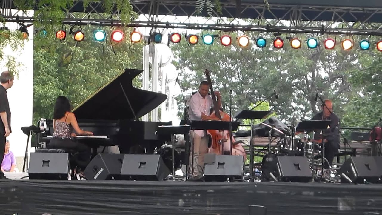 Watch Amina Figarova Sextet.avi on YouTube Watch Amina Figarova Sextet.avi on YouTube