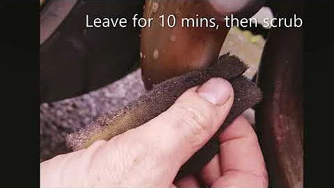 Motorcycle exhaust cleaning with Harpic Black