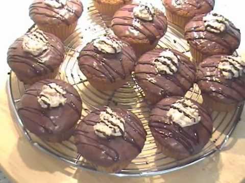 Video: Wie Man Ein Nuss- Und Trockenobst-Muffin Macht