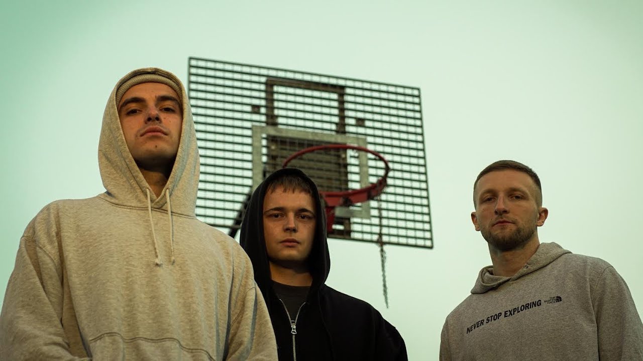 Watch 3BB - JESTEM PRZYKŁADEM FT. EFTER (🎥: OKARMA) on YouTube Watch 3BB - JESTEM PRZYKŁADEM FT. EFTER (🎥: OKARMA) on YouTube