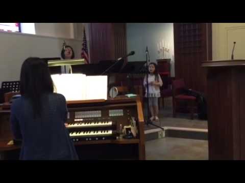 예슬이(7살)노래 with Grace  Avemaria
