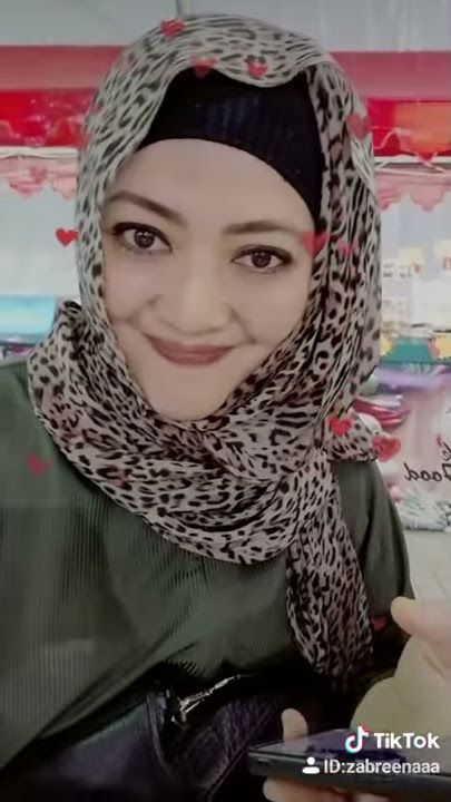 HOT MOM CHECKED ✔️ Malay version