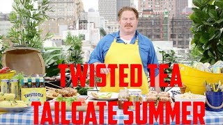 Vegas film critic (jeffrey k. howard) eats it up with the travel
channel's host, (man vs food,) casey webb as he grills from a new york
city rooftop his...