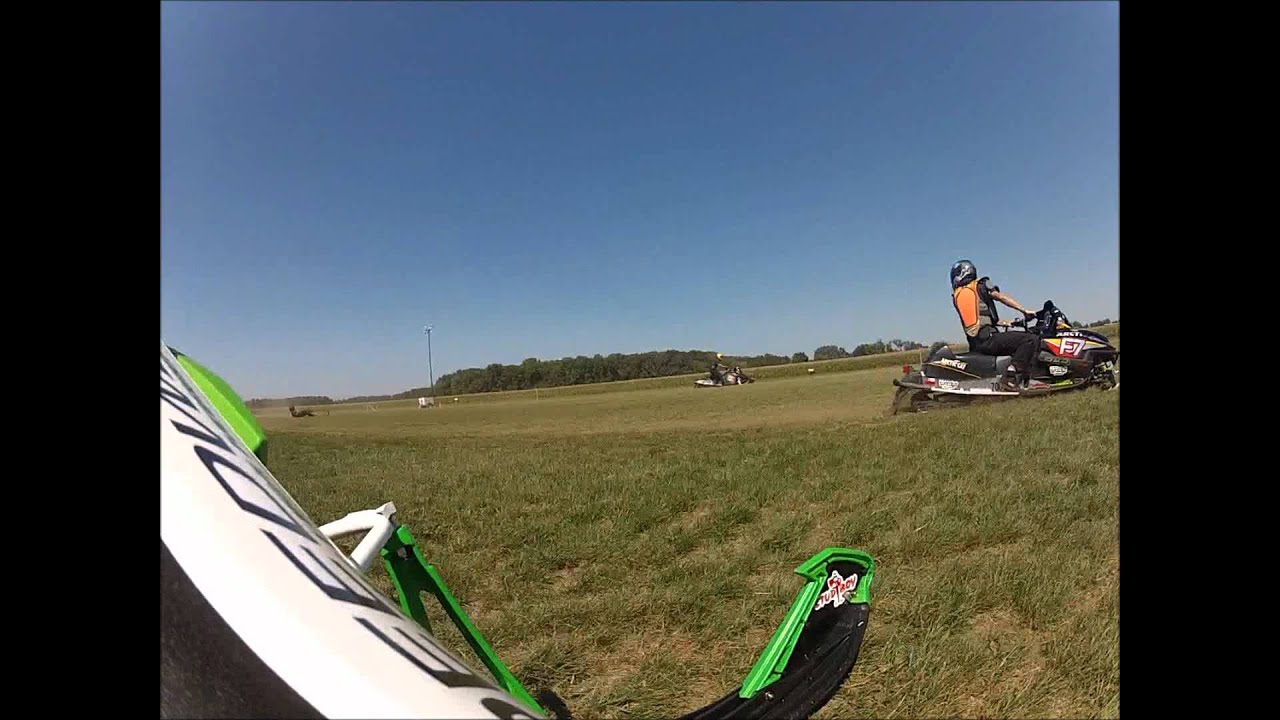 Jade's F7 Grass Drag Crash