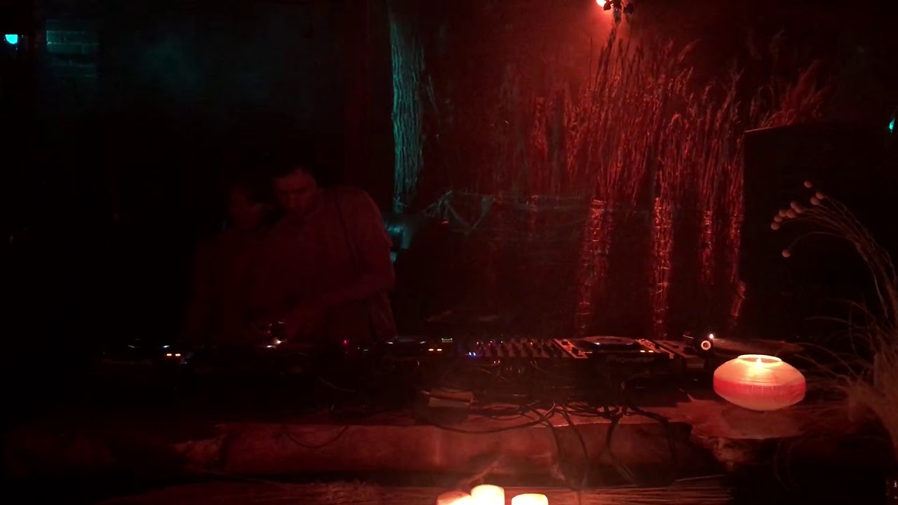 Andrey Zots / Guesthouse x The Volks x Gazgolder