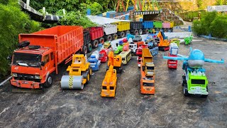 WOW !!! Long Haul Truck Unloads Toy Cars, Cement Mixer Trucks, Forklifts, and Ambulances