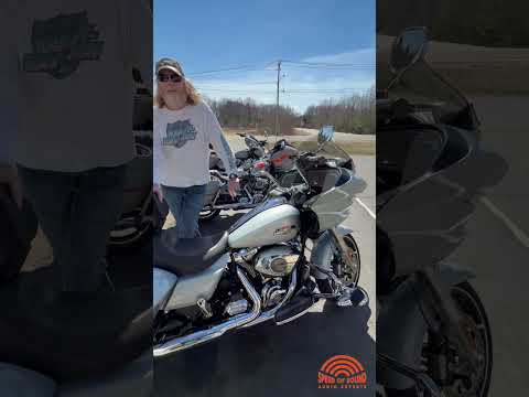 Mike's Road Glide is done, and he is thrilled!